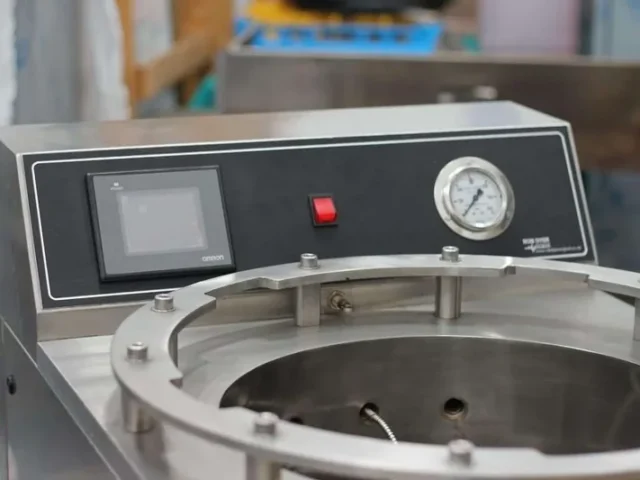 Autoclave